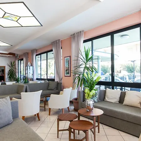 Hotel Universal 3*